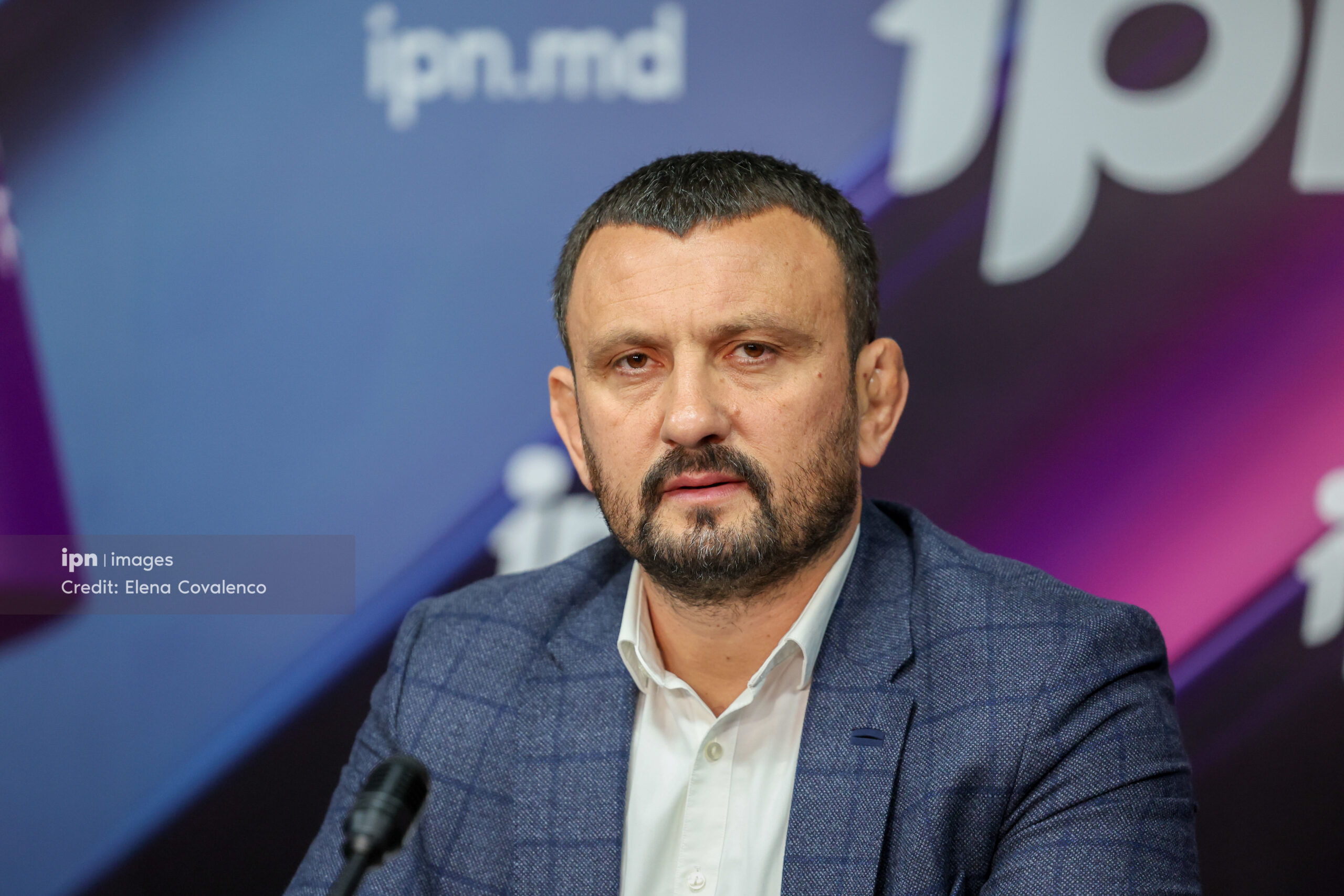 Limba Promo-LEX: Tiraspolul vrea să introducă manuale rusești de istorie în ...